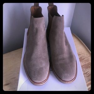 Steve Madden suede Chelsea booties